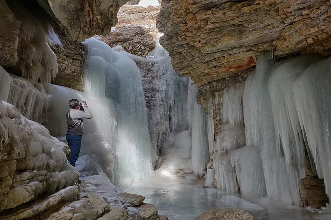 Full Day Private Griz Waterfall Hiking Tour With Home-Made Lunch - The easy 3-kilometer hike to the cave waterfall