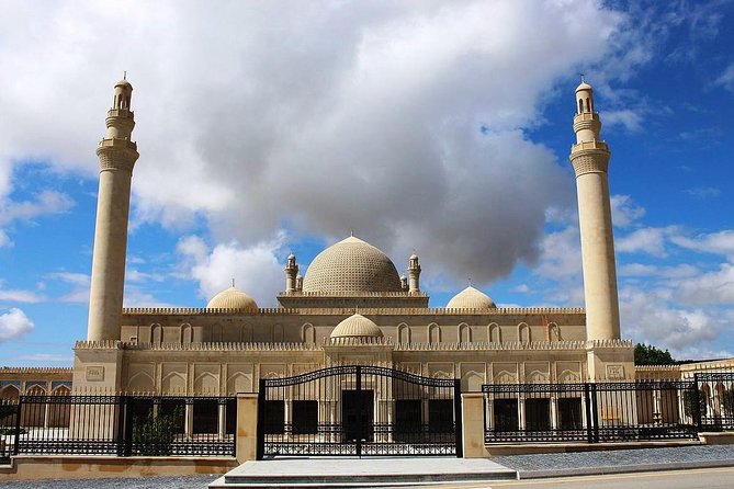 Gabala + Shamakhi tour (by Old City Tours) - Leaving Baku for Shamakhi and Gabala