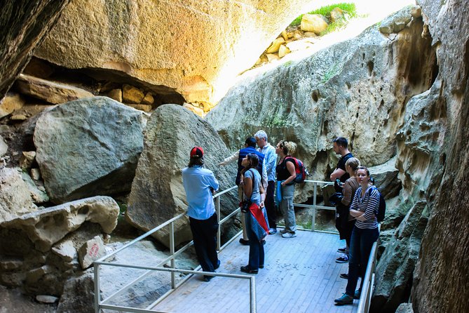 Gobustan and Mud volcanoes PRIVATE TOUR - What the private format really adds