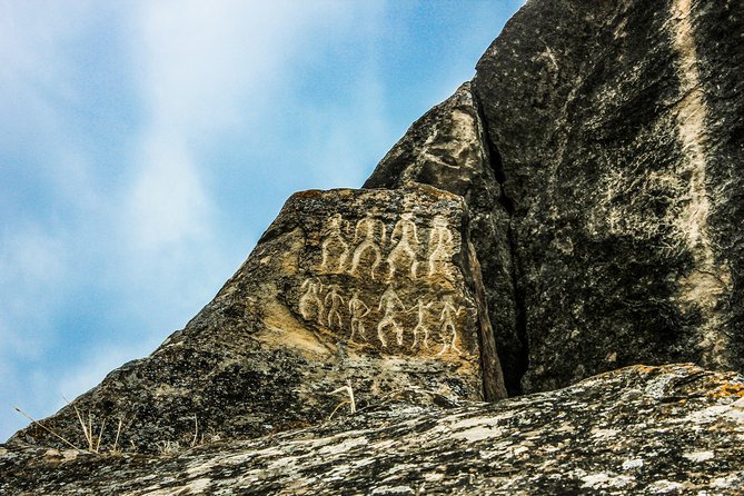 Gobustan and Mud volcanoes PRIVATE TOUR - Who will get the most from this tour