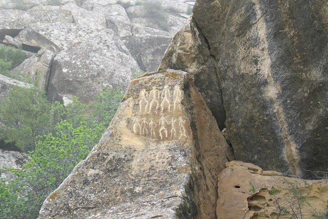 Gobustan & Mud Volcanoes Half Day Adventure - Transport, guides, and group size