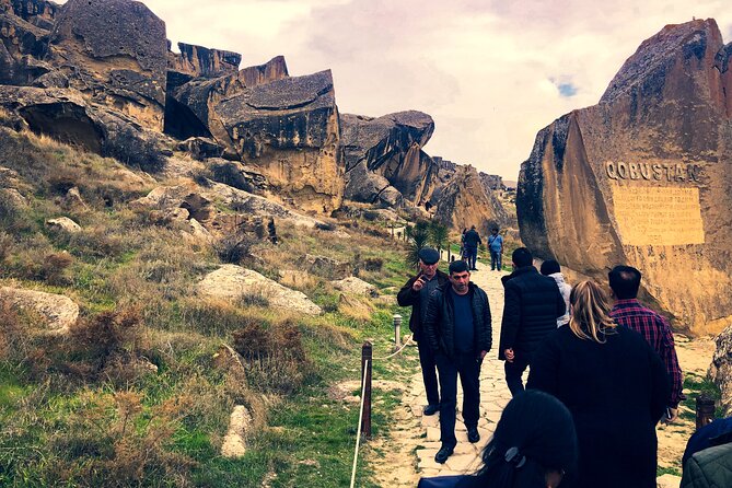 Gobustan Rock Art and Mud volcanoes PRIVATE TOUR - Guides, cars, and the private-tour advantage