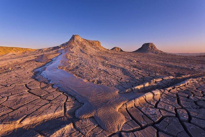 Gobustan Rock Art & Mud Volcanoes Tour - What the mud volcanoes are really like