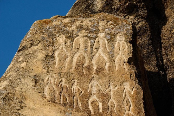 Gobustan Rock Art & Mud Volcanoes Tour - Guides are the main value