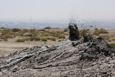 Gobustan Tour and Mad Volcanoes – tour to stone age