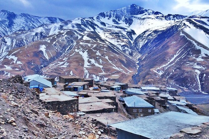 Guba and Khinalig Village Tour (Full-Day) Including Lunch - The mountain road to Khinalug