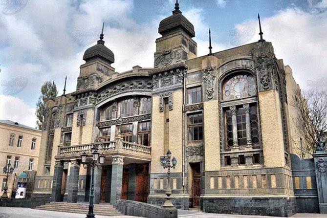 Half-Day Baku Private Walking Tour with Pickup - What $55 Buys You
