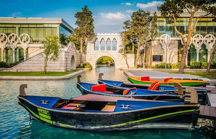 Heartbeat of Baku: Old & Modern City Walk (Group or Private) - Nizami Street in a quick 15 minutes