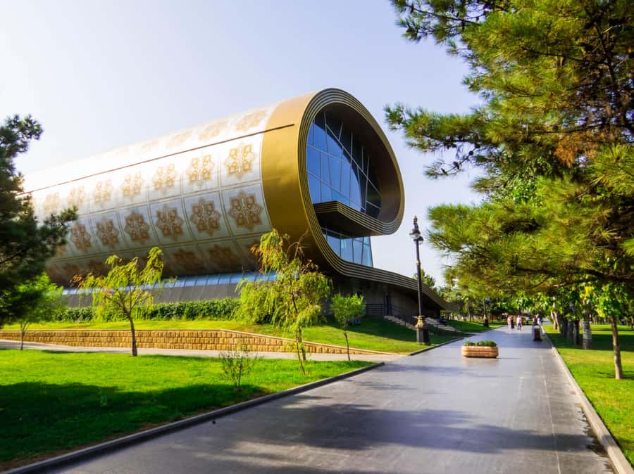 Heartbeat of Baku: Old & Modern City Walk (Group or Private) - Highland Park and the Flame Towers