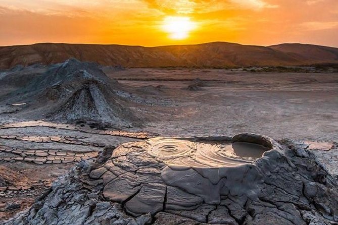 Mud Volcanoes & Gobustan Private Tour - Dashgil and its bubbling mud craters