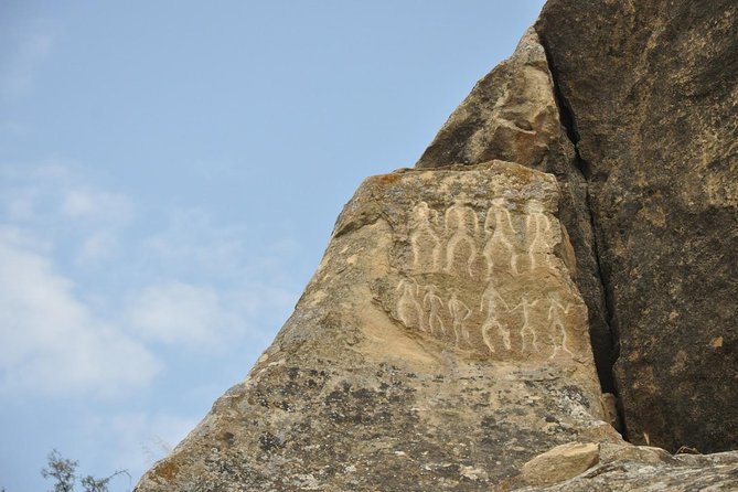 Mud Volcanoes & Gobustan tour (Group & Private) - The $15 price and what it really covers