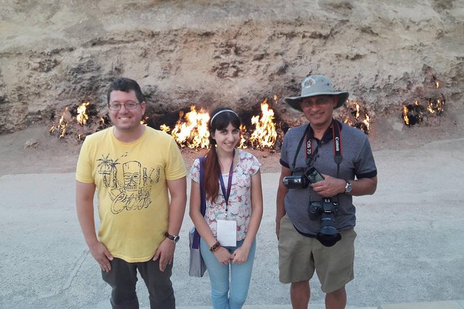 Mystic Ateshgah and Yanar Dag Tour - Ateshgah Fire Temple: the hour that gives the tour its meaning