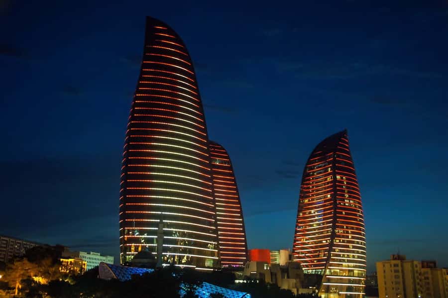 Night Lights of Baku: Guided Tour - Starting at the Old City’s Double Gates