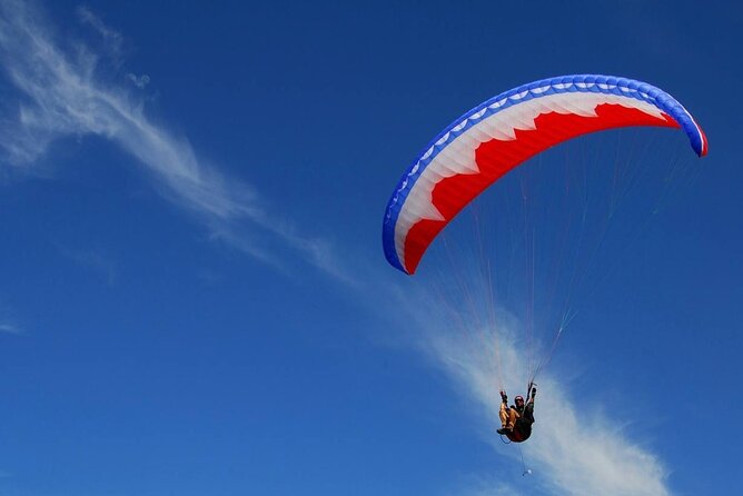 Paragliding Tour Baku - What the first flight feels like