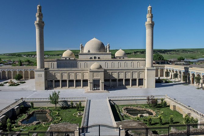 Private Gabala Tour - Nohur Gol and its short mountain pause