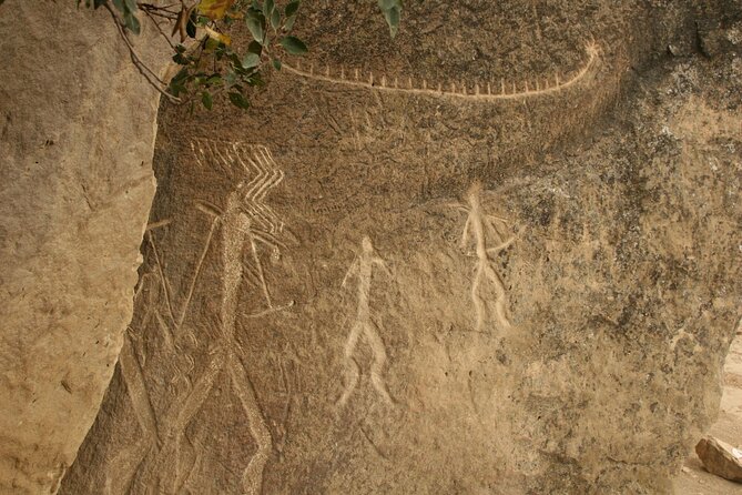 Qobustan rock arts, Mud Volcanoes, Fire temple Ateshgah, Yanardag - Why this Baku day trip works well