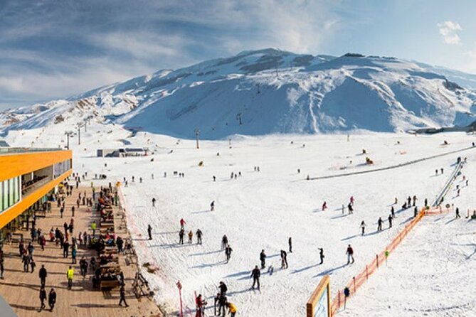 Shahdag Sightseeing and Candy Cane mountain Group Tour - Besh Barmag Mountain and the road toward Quba