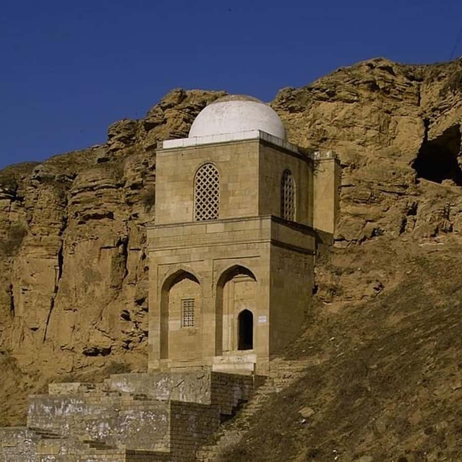 Shamakhi and Gabala Guided Day Tour - Seven Beauties Waterfall for a short nature break